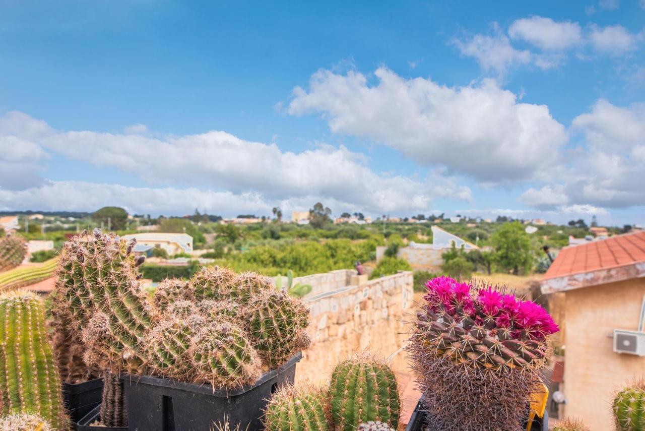 Casale dei Cactus Villa Noto Exterior foto